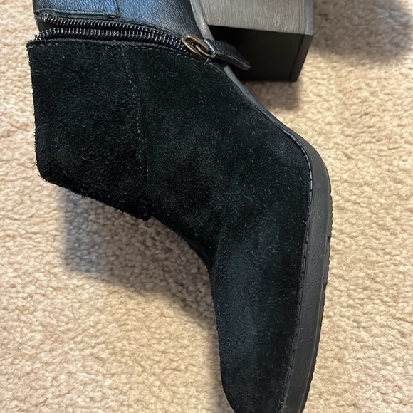 Clarks Black Suede & Leather Ankle Booties - Picture 5 of 7